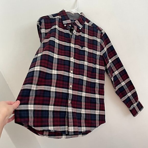 AMERICAN EAGLE Mens Classic Fit Burgundy Red Navy Plaid Long Sleeve Button Down - Picture 8 of 13